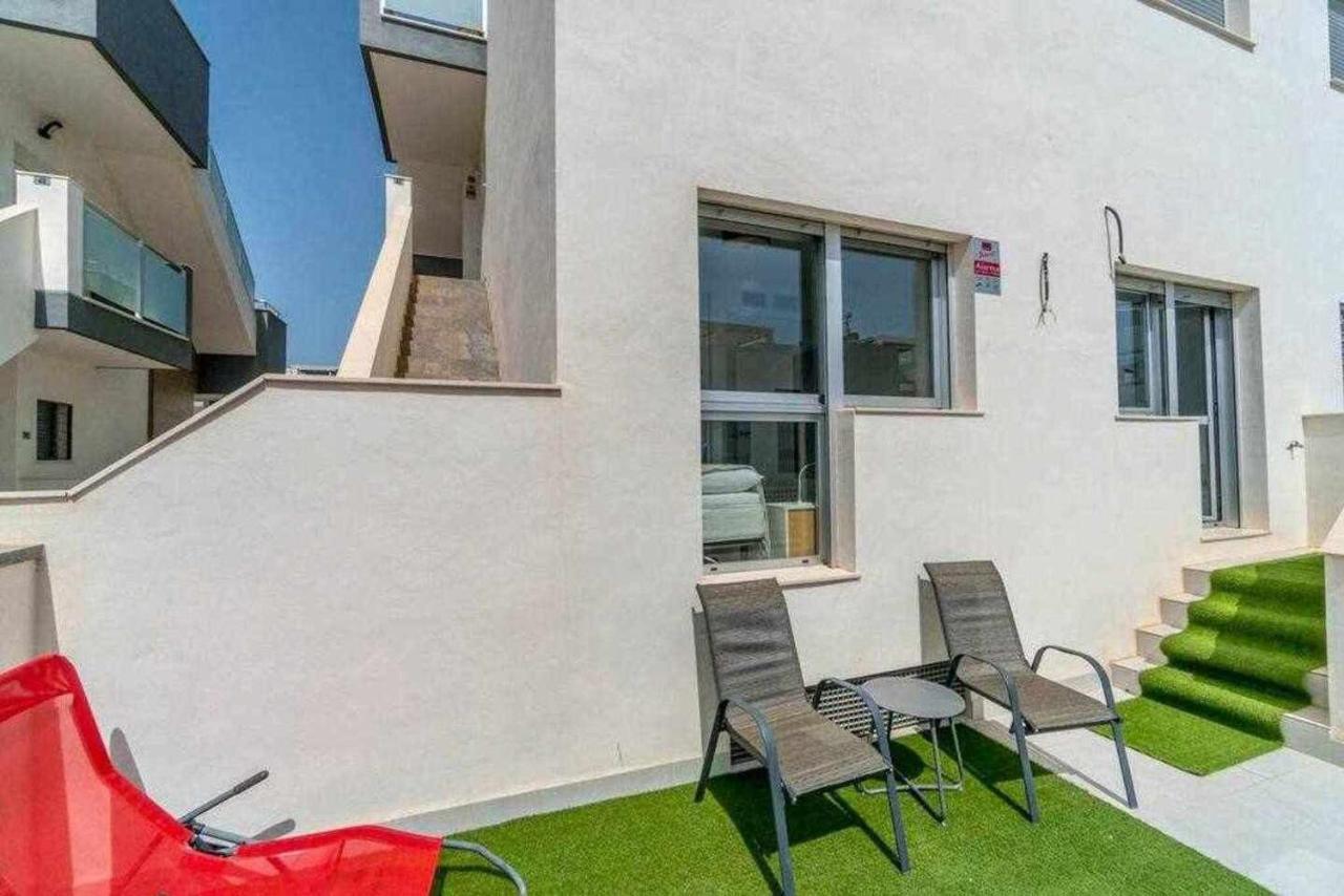 Espanhouse Caroline Bungalow Torrevieja Exterior photo